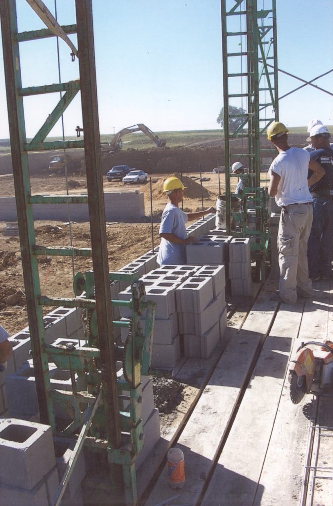 Mast Climber Scaffolding Alternative