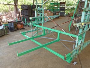 Pilaster Brackets for elevating scaffolding