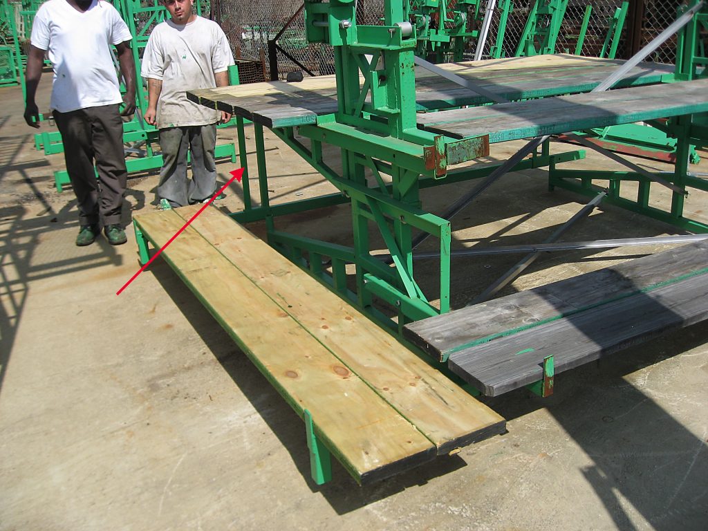 Inside Corner Return for HD and Standard-Duty adjustable scaffolding