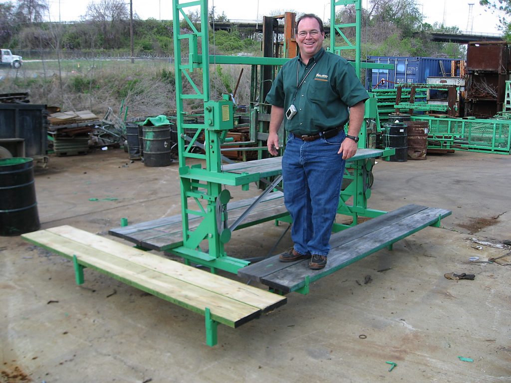 Inside Corner Return for HD and Standard-Duty crank-up scaffolding