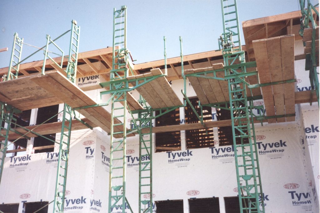 Non-Stop adjustable scaffolding